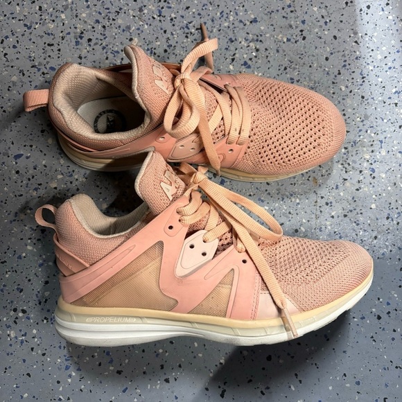 APL Ascend Rose Gold Slip-On Sneakers Size‎ 8 - Picture 5 of 7